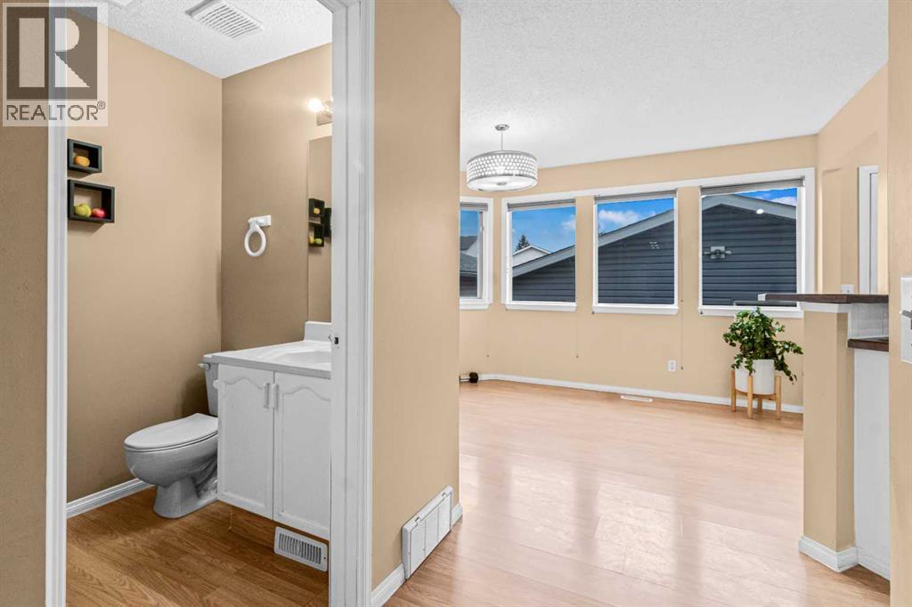 Single Family House for Sale in  Fresno Place NE Monterey Park Calgary 