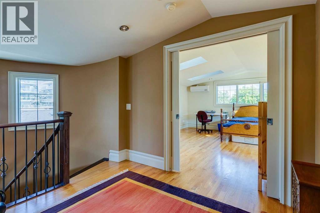 Single Family House for Sale in   Street NW Hillhurst Calgary 