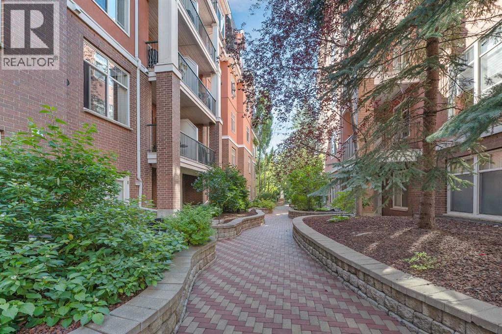 Single Family House for Sale in    Avenue SW Erlton Calgary 