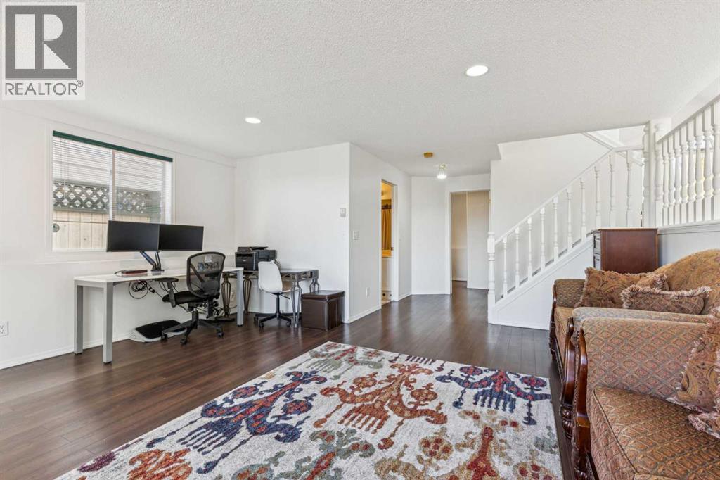 Single Family House 4 Level for Sale in  San Diego Green NE Monterey Park Calgary 