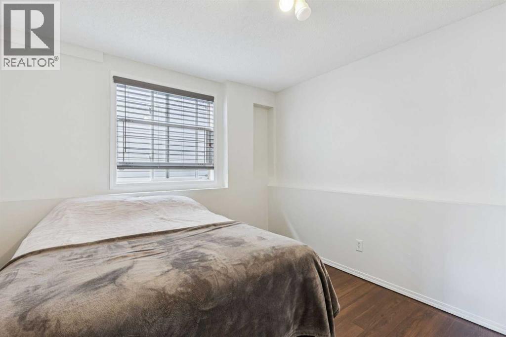 Single Family House 4 Level for Sale in  San Diego Green NE Monterey Park Calgary 