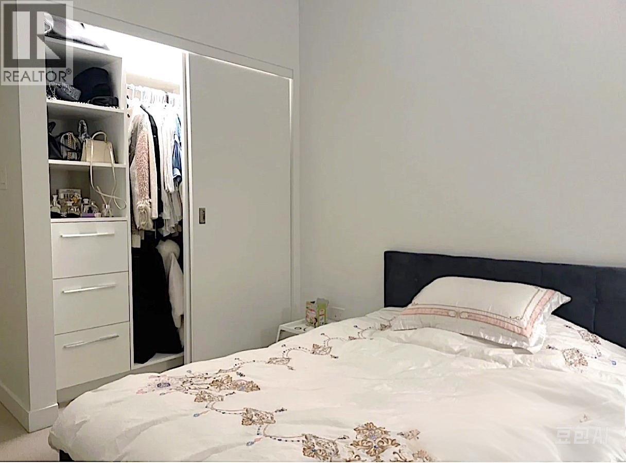 #913-6688 PEARSON Way, Richmond