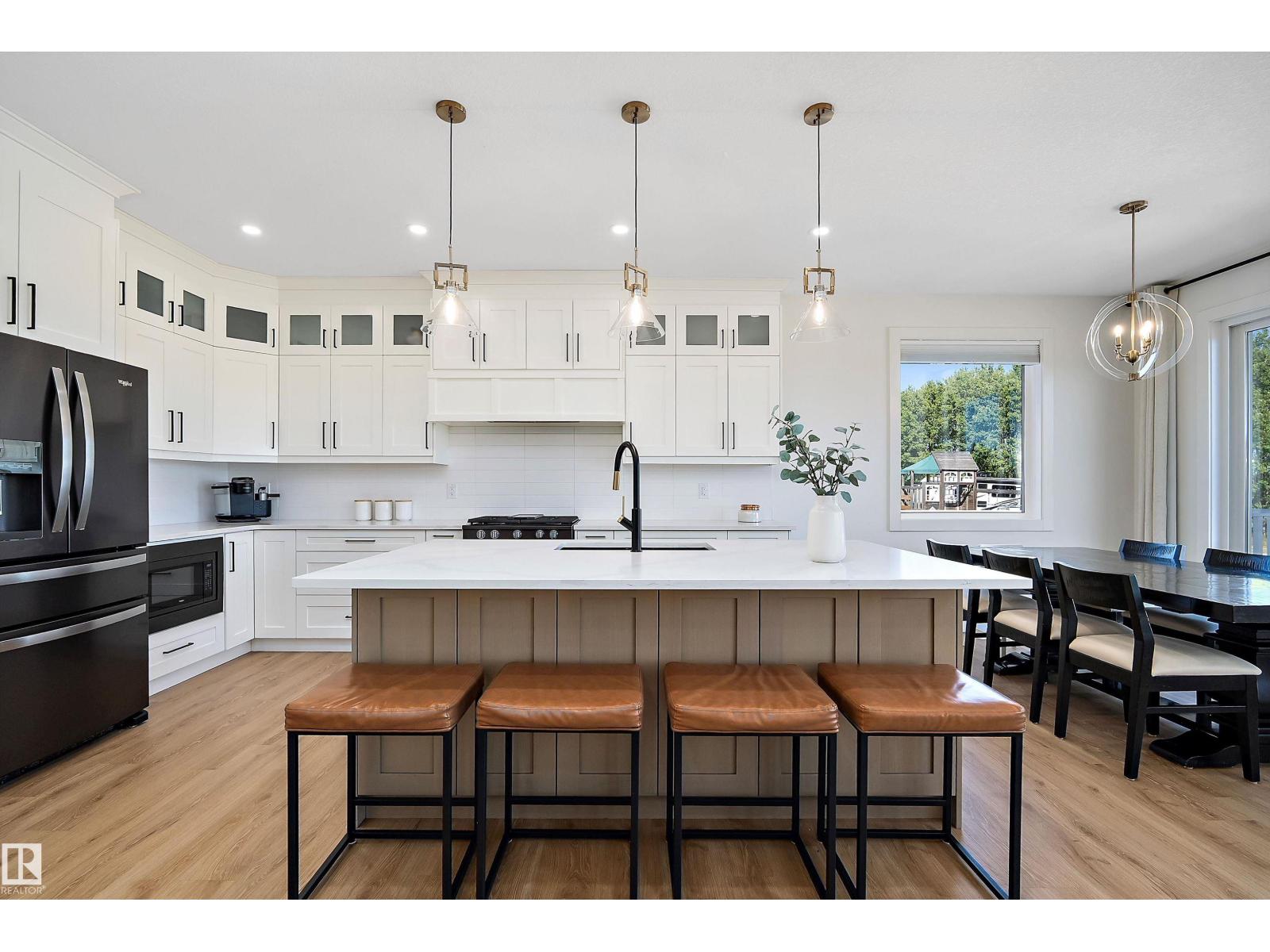 181 20212 Township Road 510, Rural Strathcona County