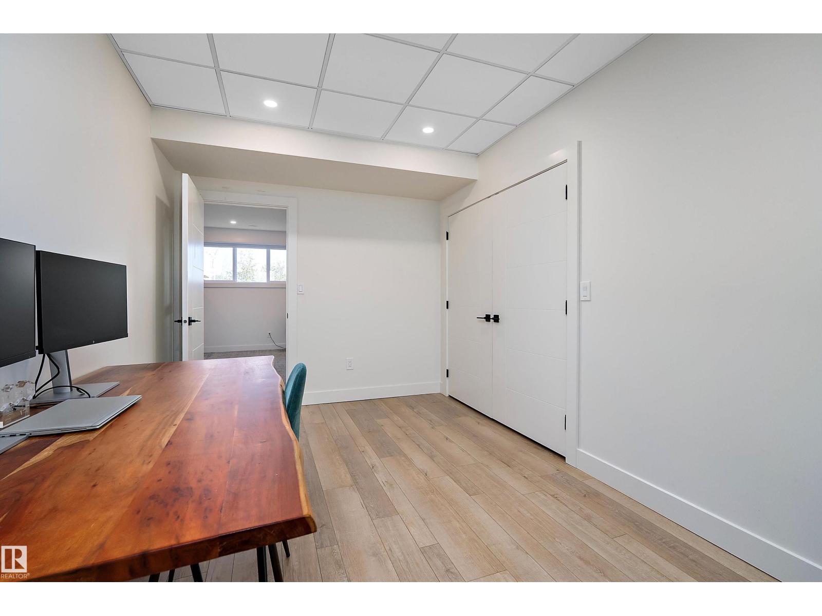 181 20212 Township Road 510, Rural Strathcona County