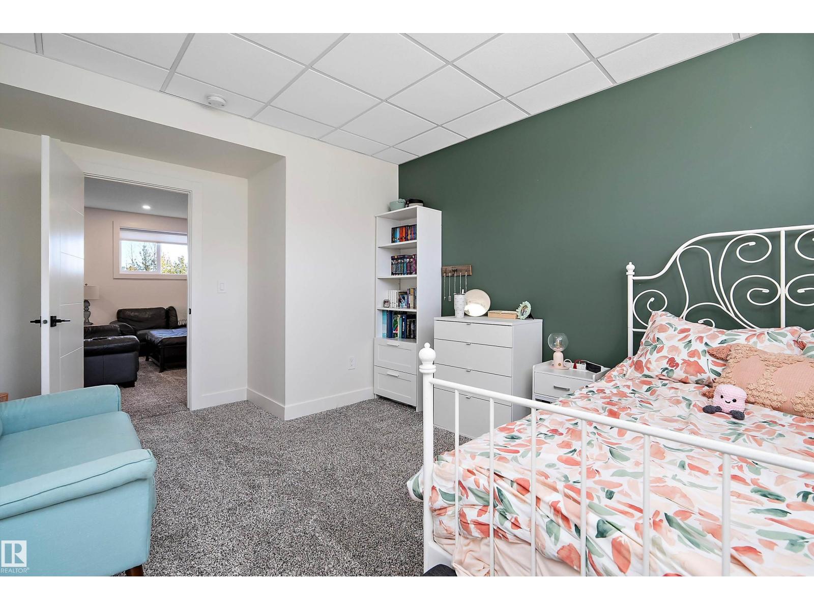 181 20212 Township Road 510, Rural Strathcona County