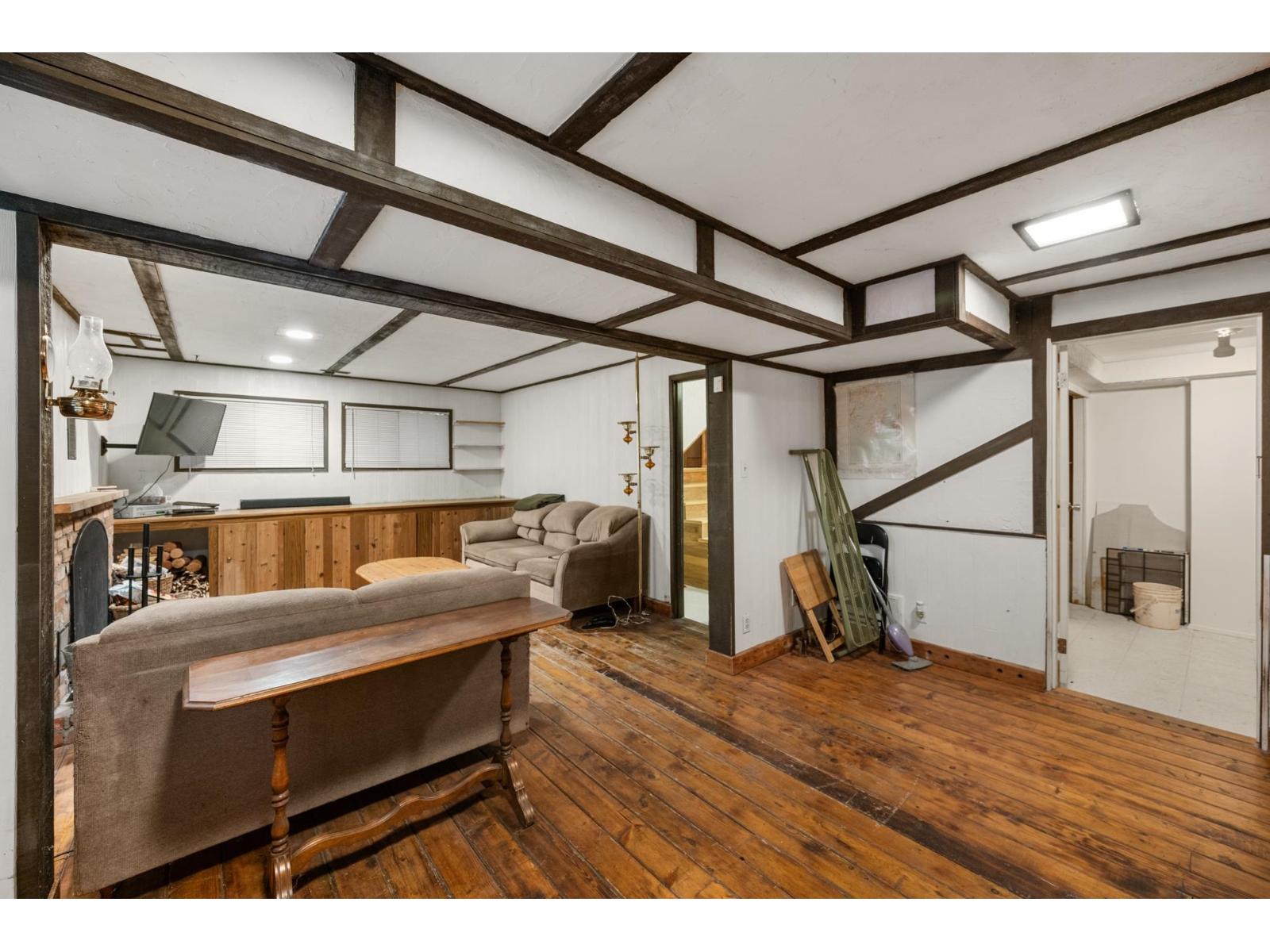 33213 RICHARDS AVENUE, Mission