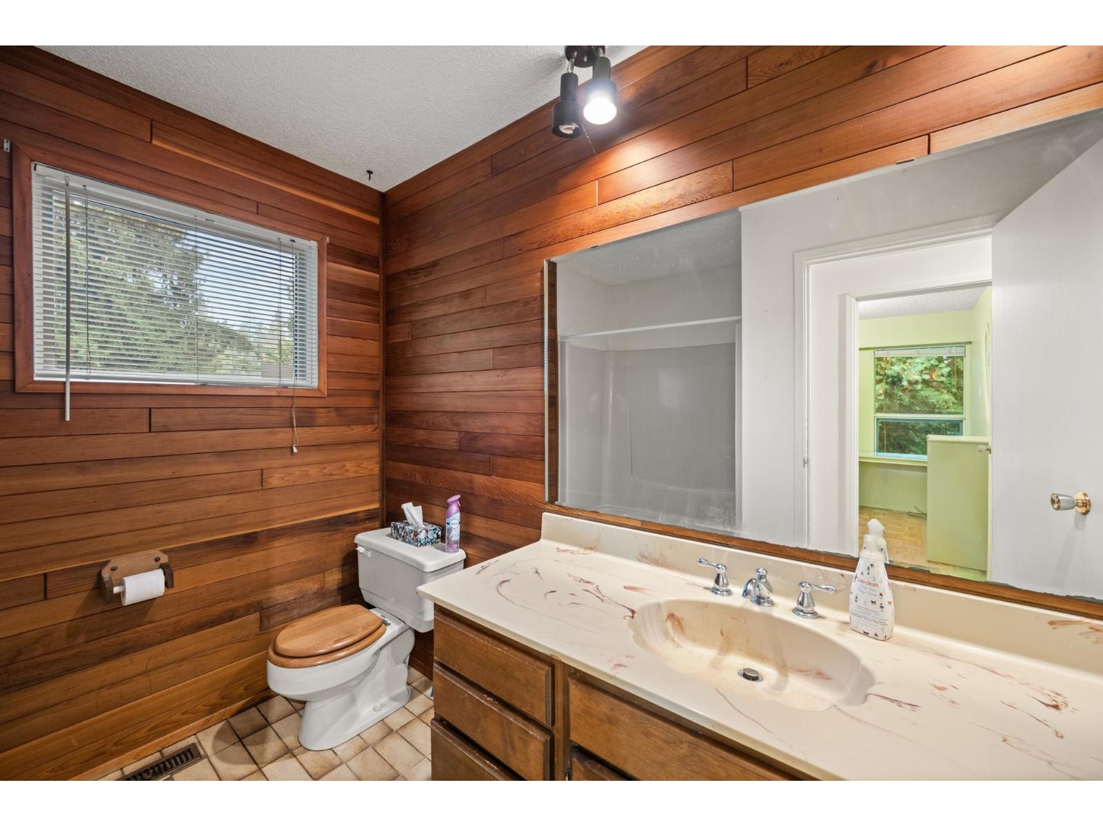 33213 RICHARDS AVENUE, Mission