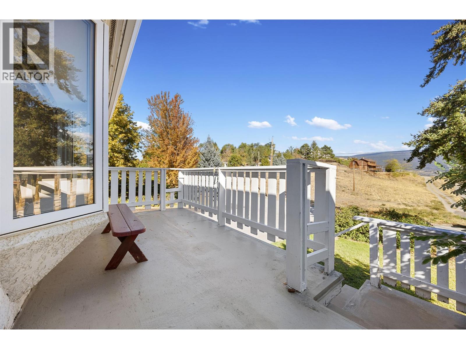  10212 Happy Valley Road, Summerland