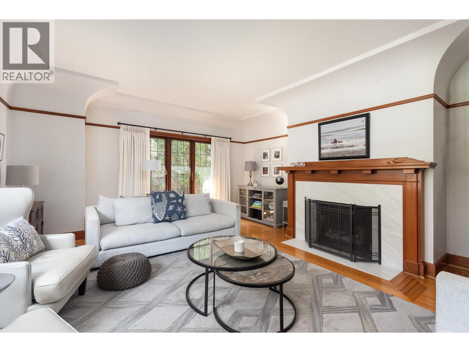 505 QUEENS AVENUE, New Westminster