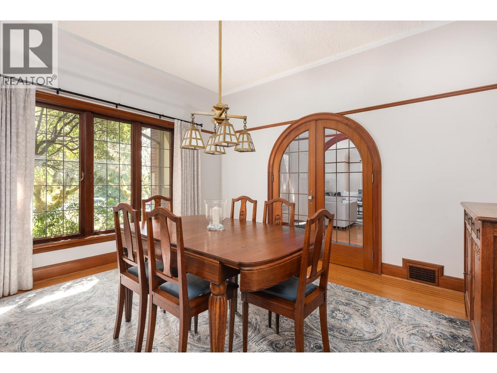 505 QUEENS AVENUE, New Westminster