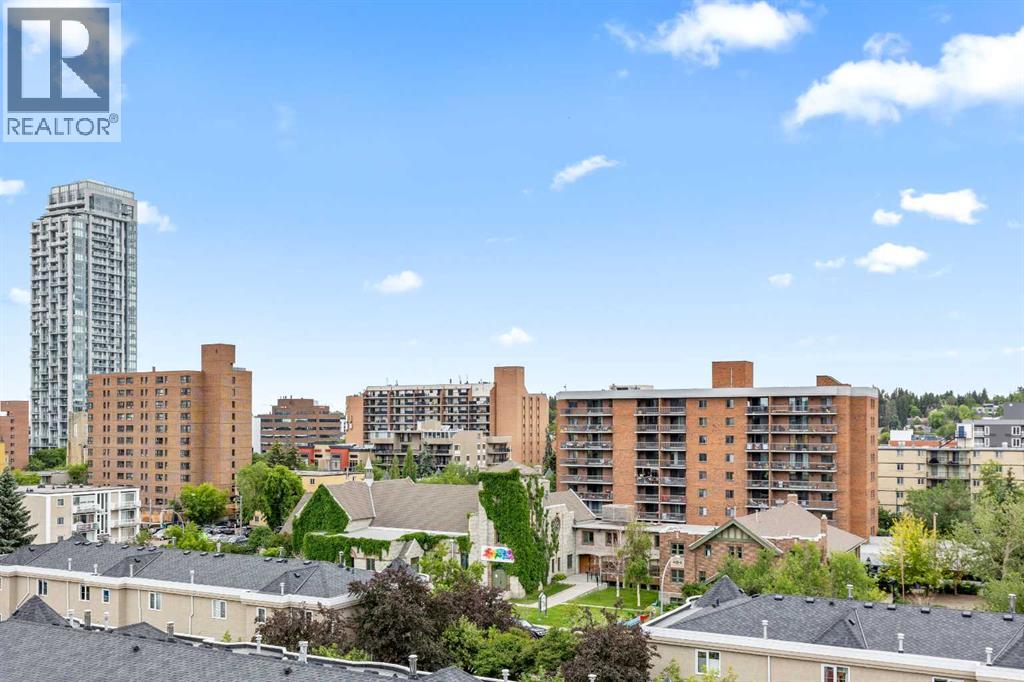 Single Family House Multi-level for Sale in    Avenue SW Beltline Calgary 