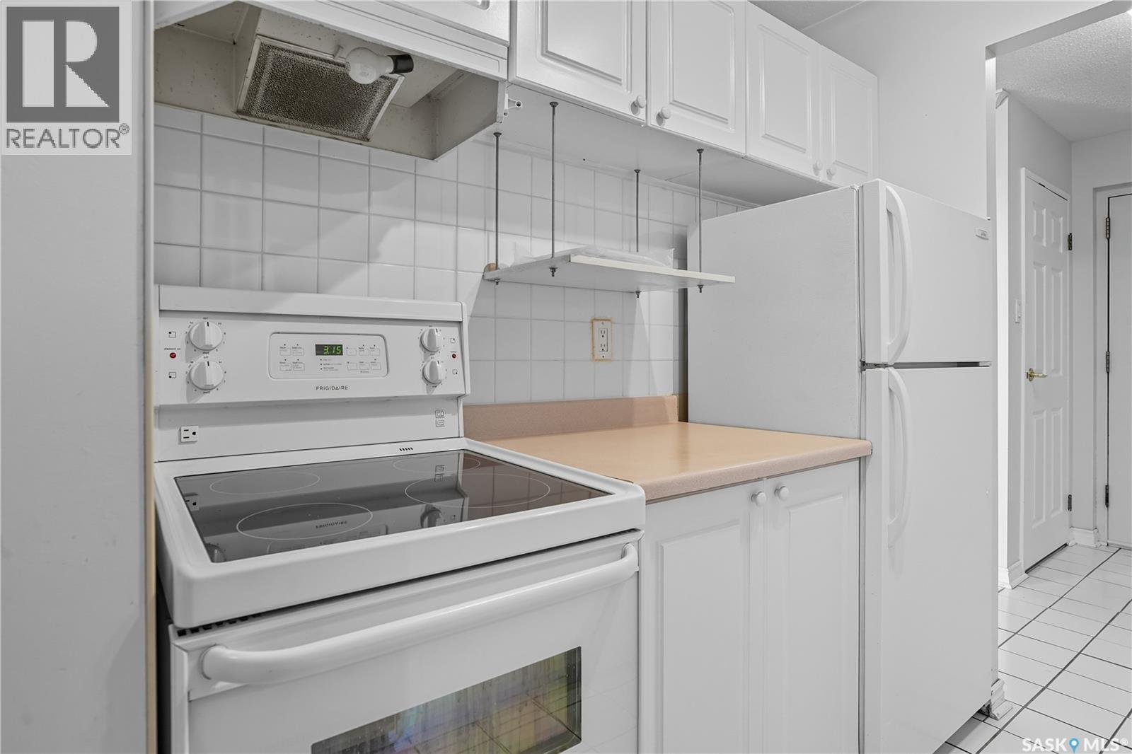 Single Family House High rise for Sale in   Gordon ROAD Regina 