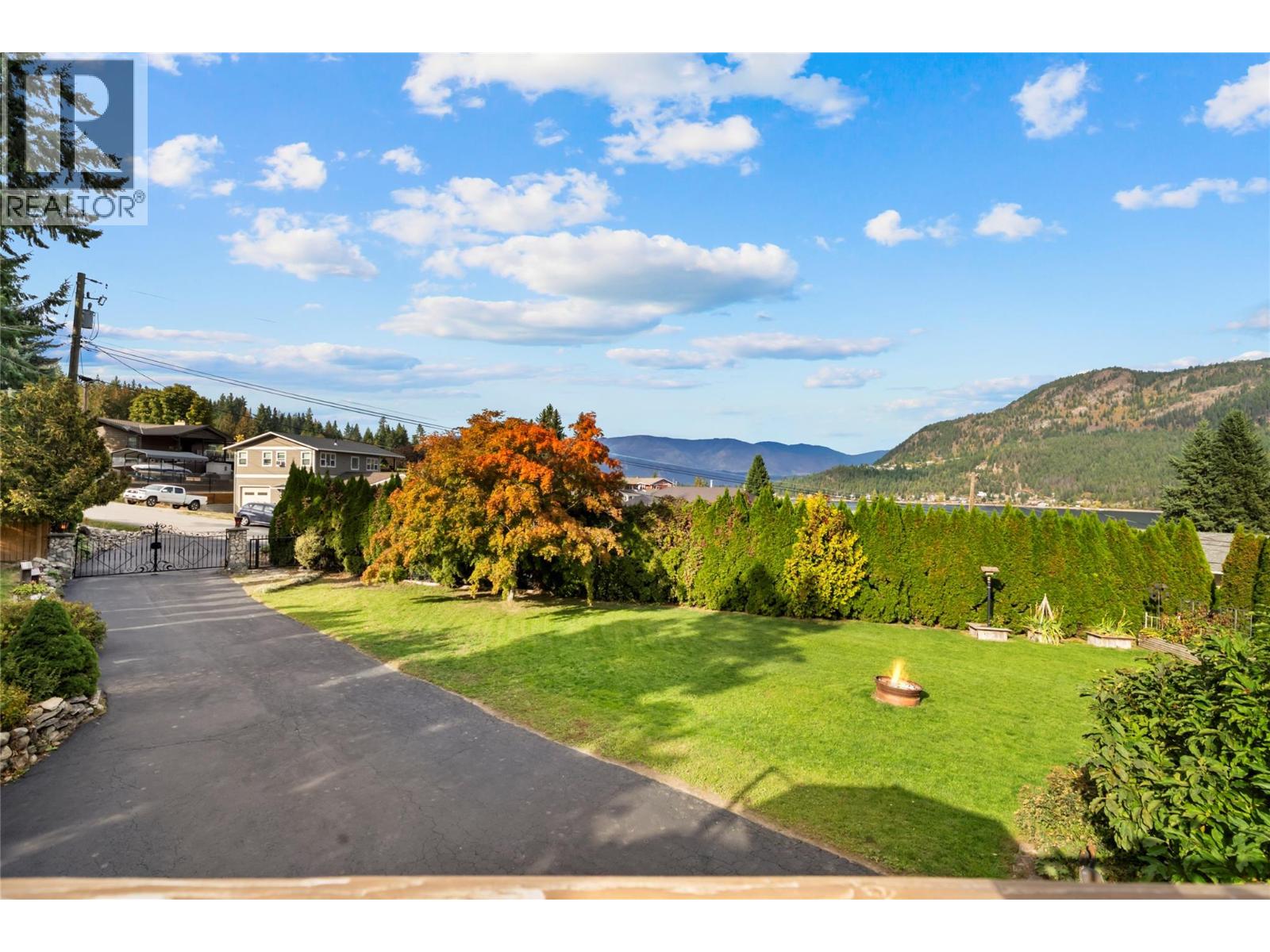 2462 Leisure Road, Blind Bay