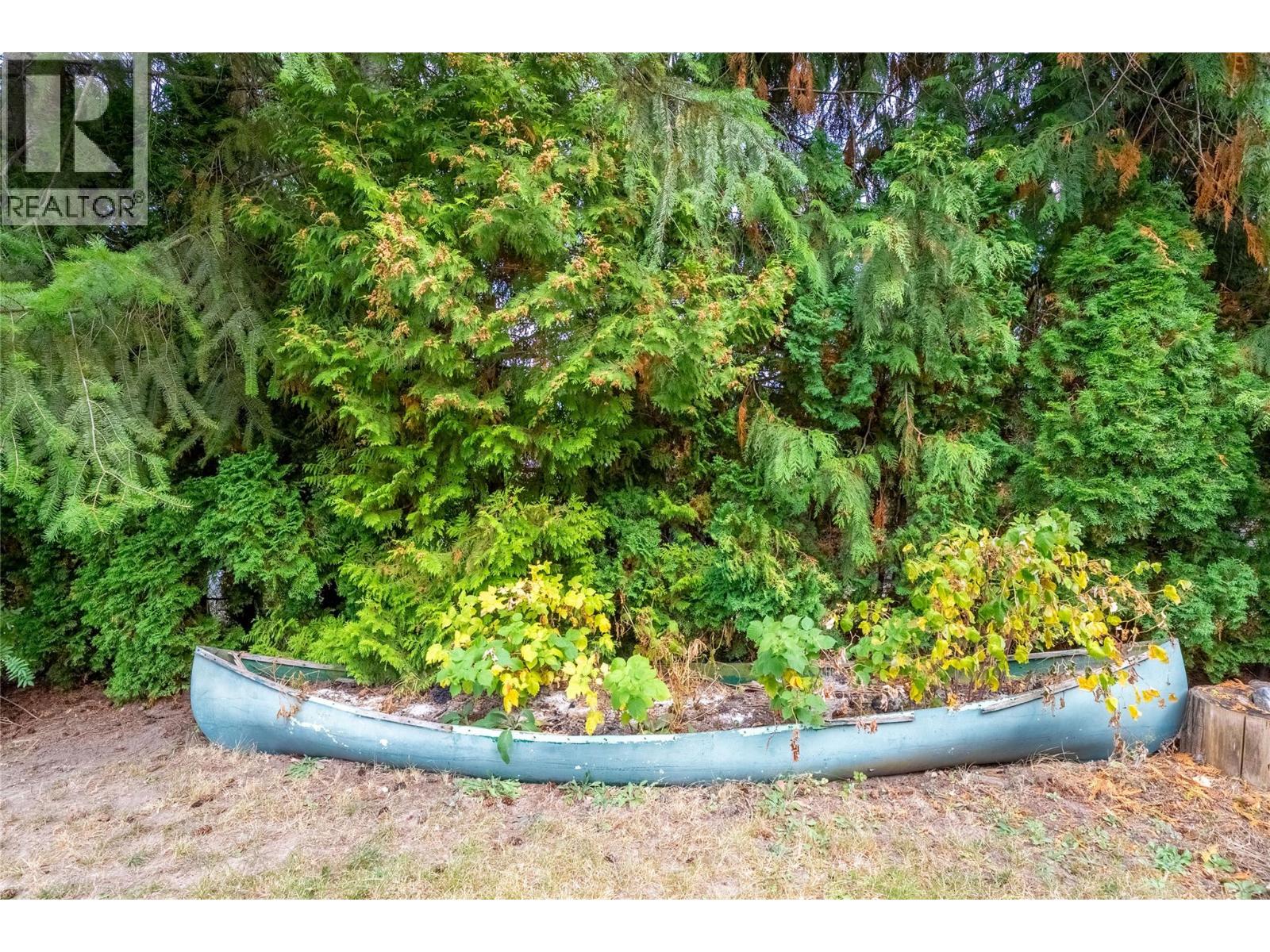 2462 Leisure Road, Blind Bay