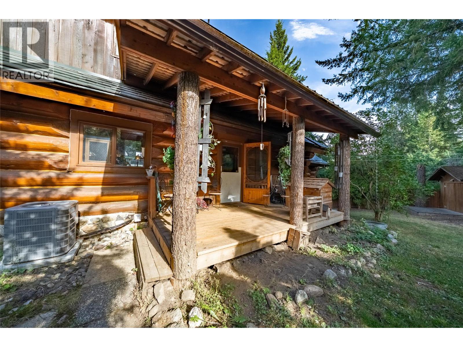2462 Leisure Road, Blind Bay