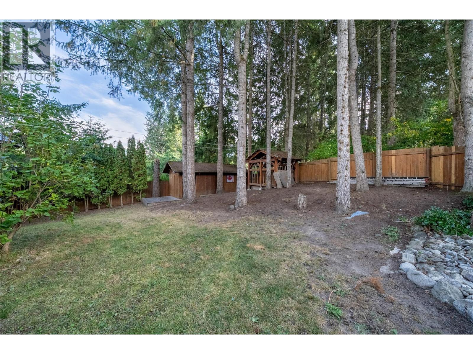 2462 Leisure Road - 27