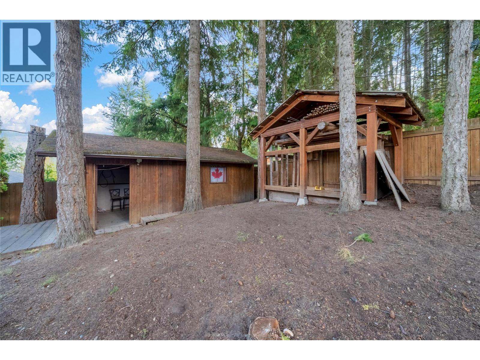2462 Leisure Road, Blind Bay