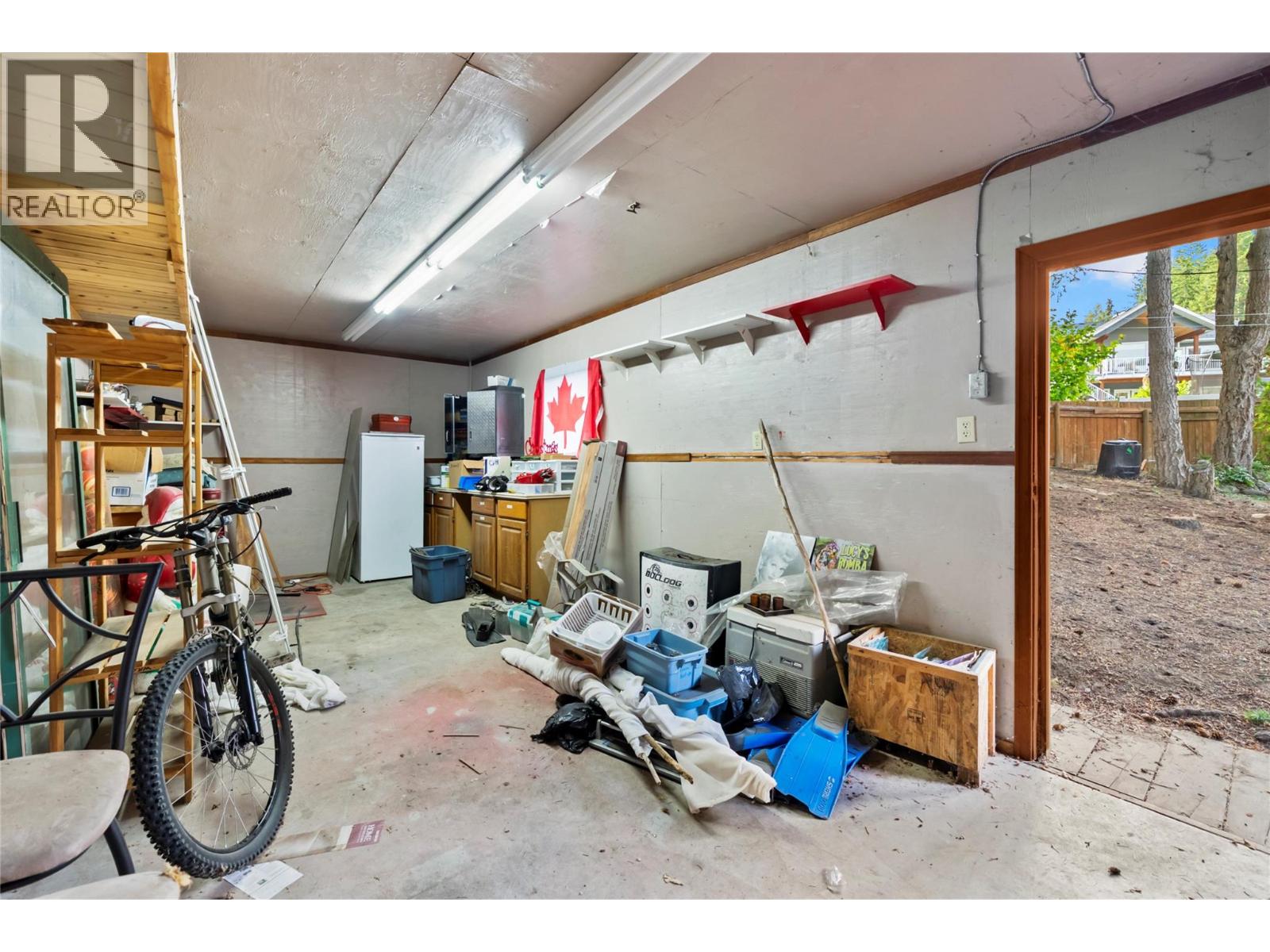 2462 Leisure Road, Blind Bay