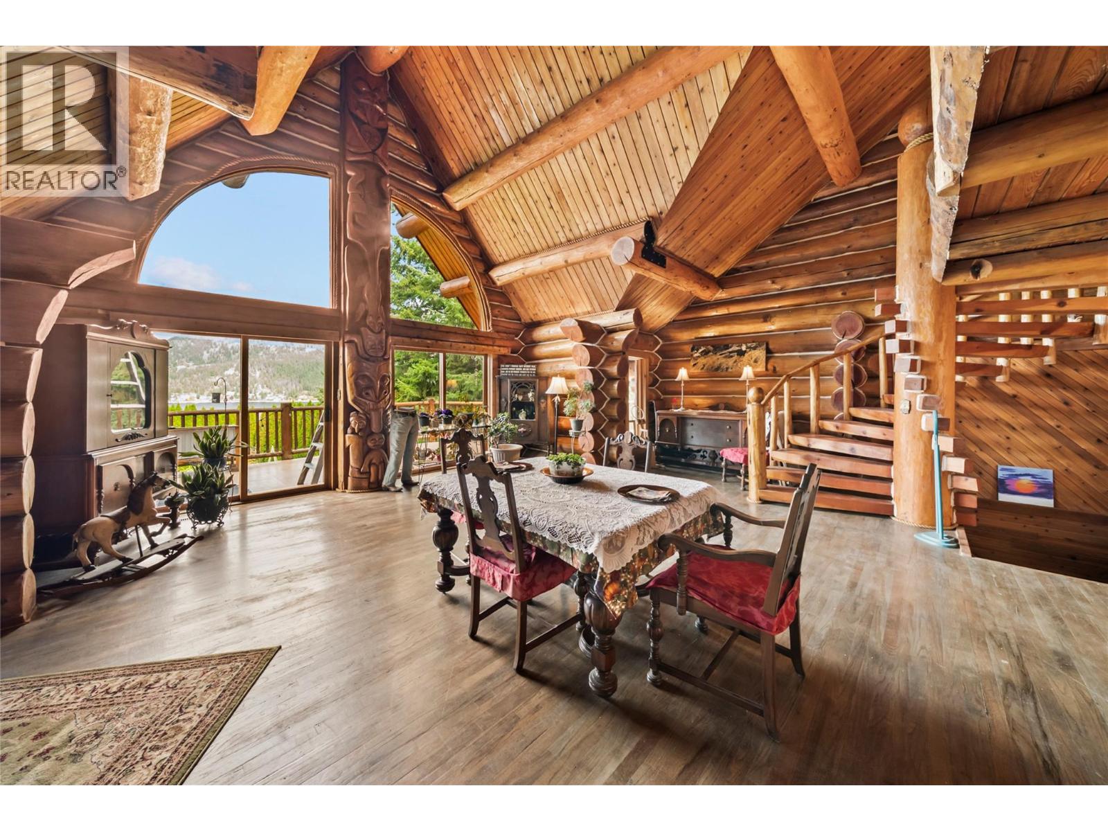 2462 Leisure Road, Blind Bay