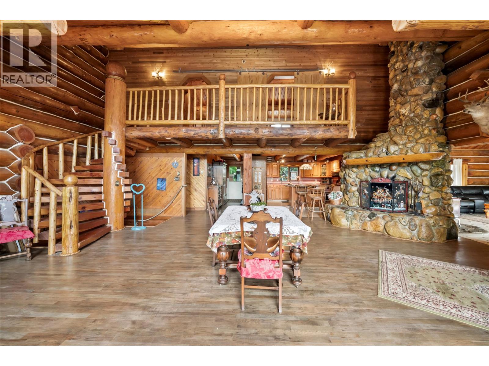 2462 Leisure Road, Blind Bay