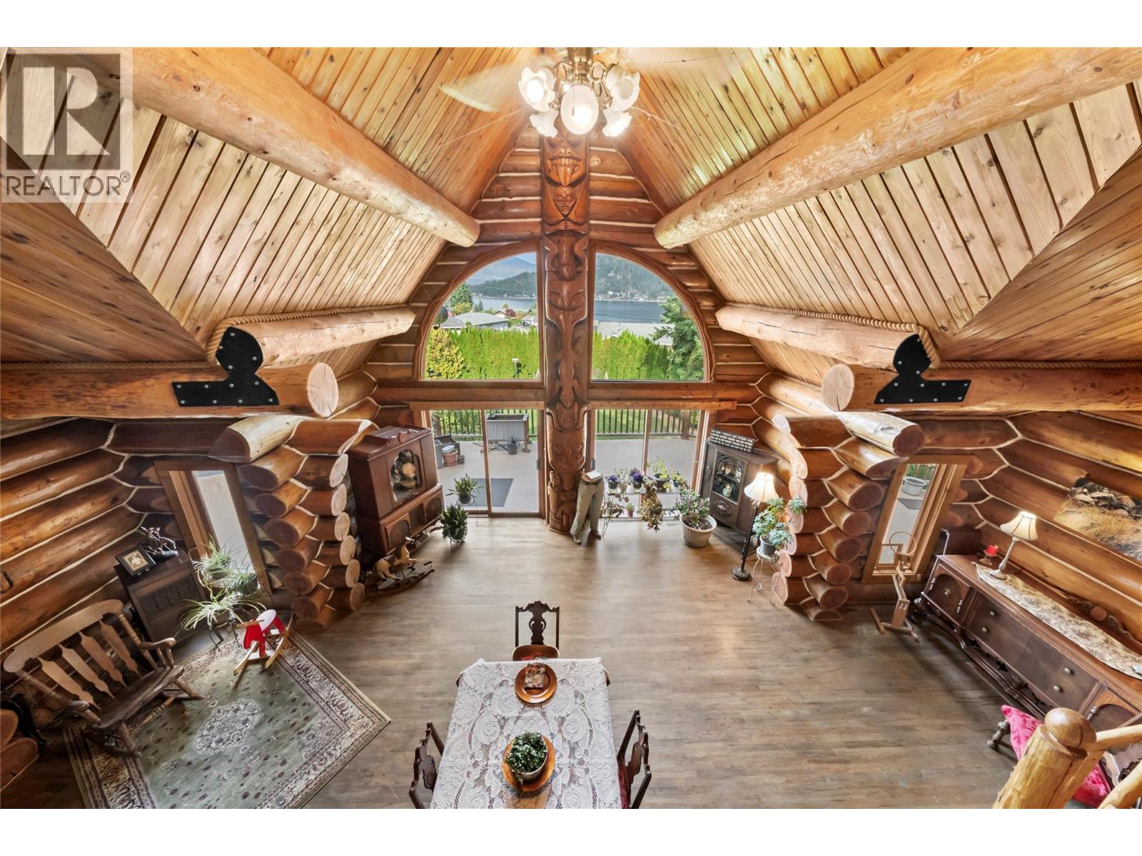 2462 Leisure Road, Blind Bay