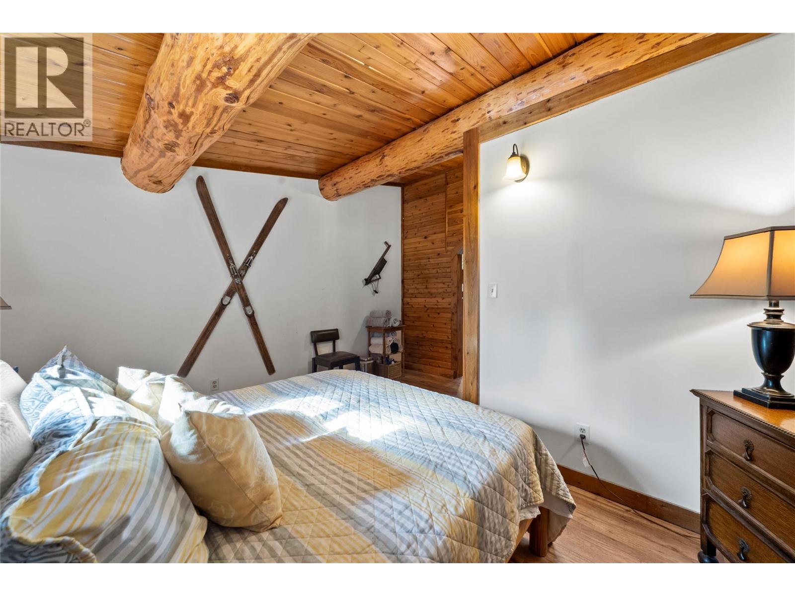 2462 Leisure Road, Blind Bay