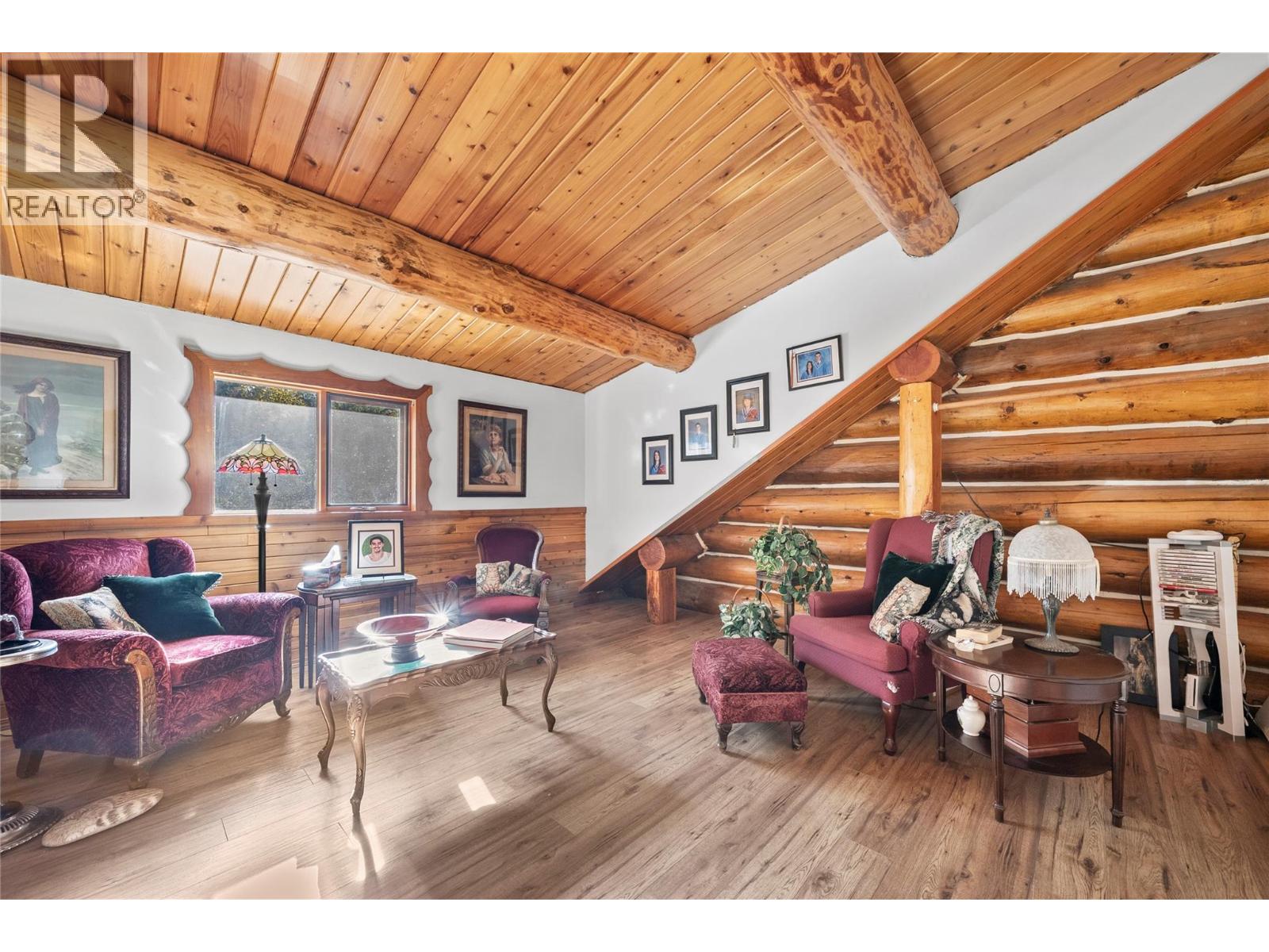 2462 Leisure Road, Blind Bay