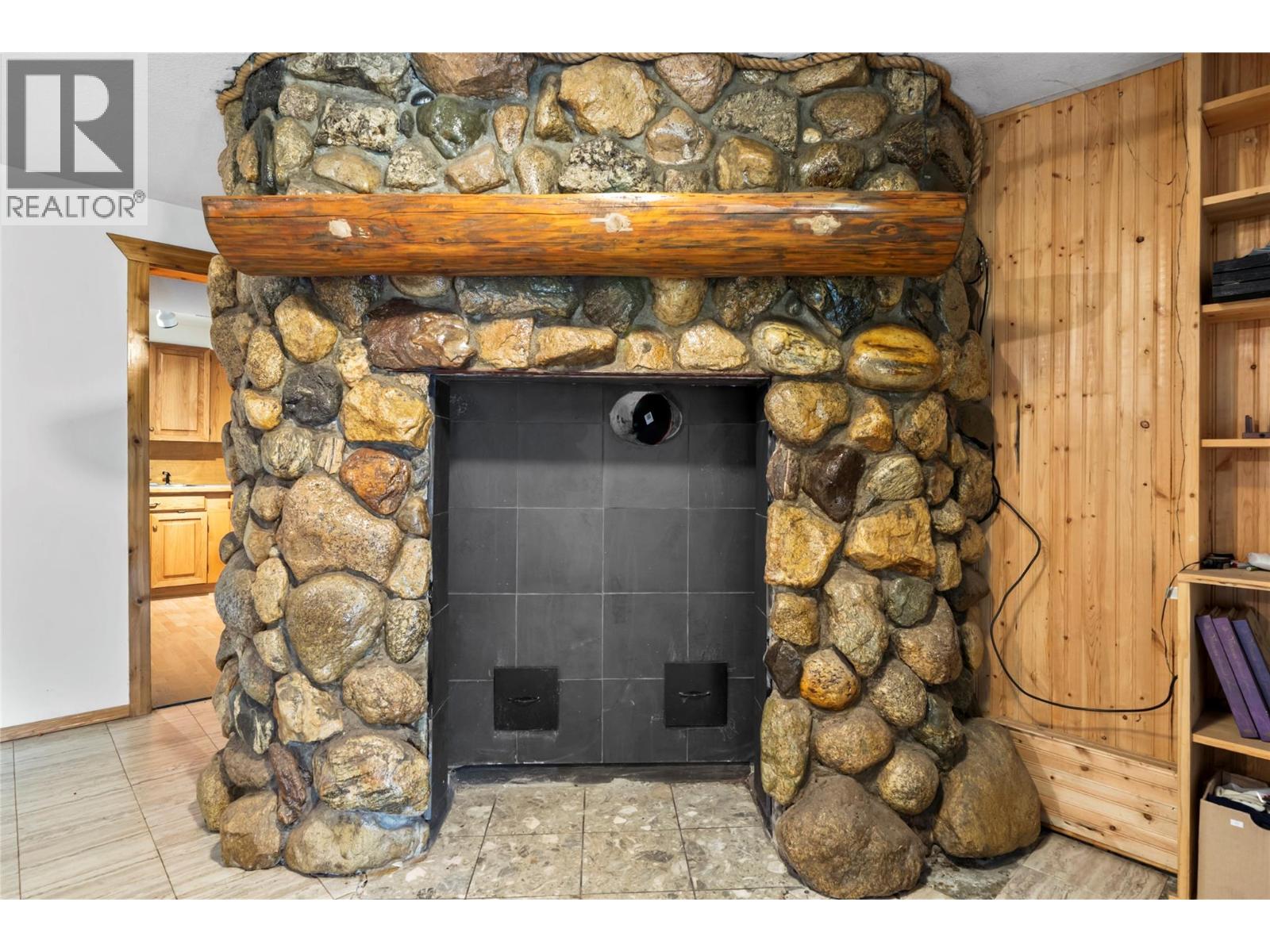 2462 Leisure Road - 68