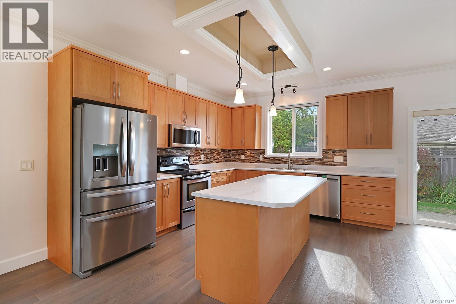 10 730 Aspen Rd, Comox