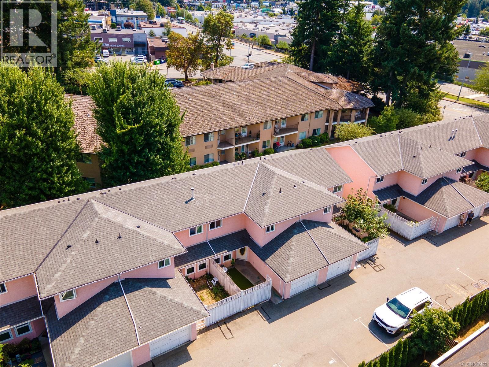 3570 Norwell Dr, Nanaimo - Exteriors - Full Complex View, Drone/Aerial View - Photo 6