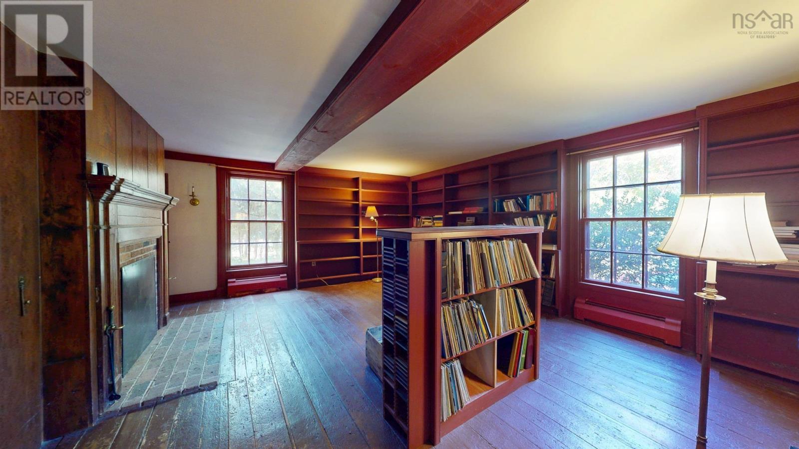 Property 17 of 47 of 654 Main Street