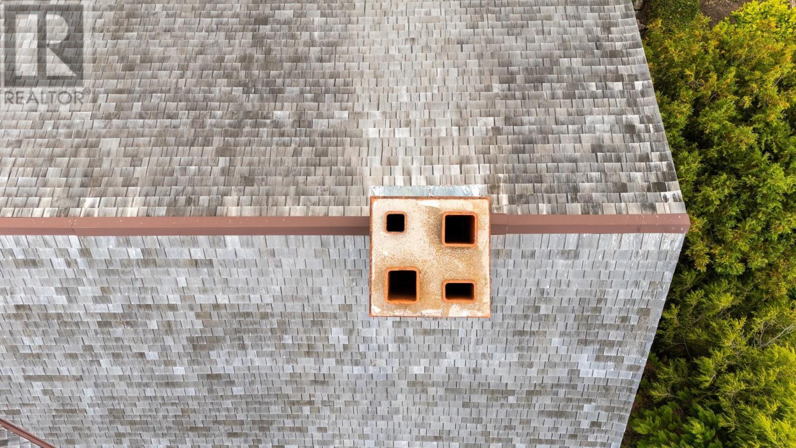 Property 39 of 47 of 654 Main Street