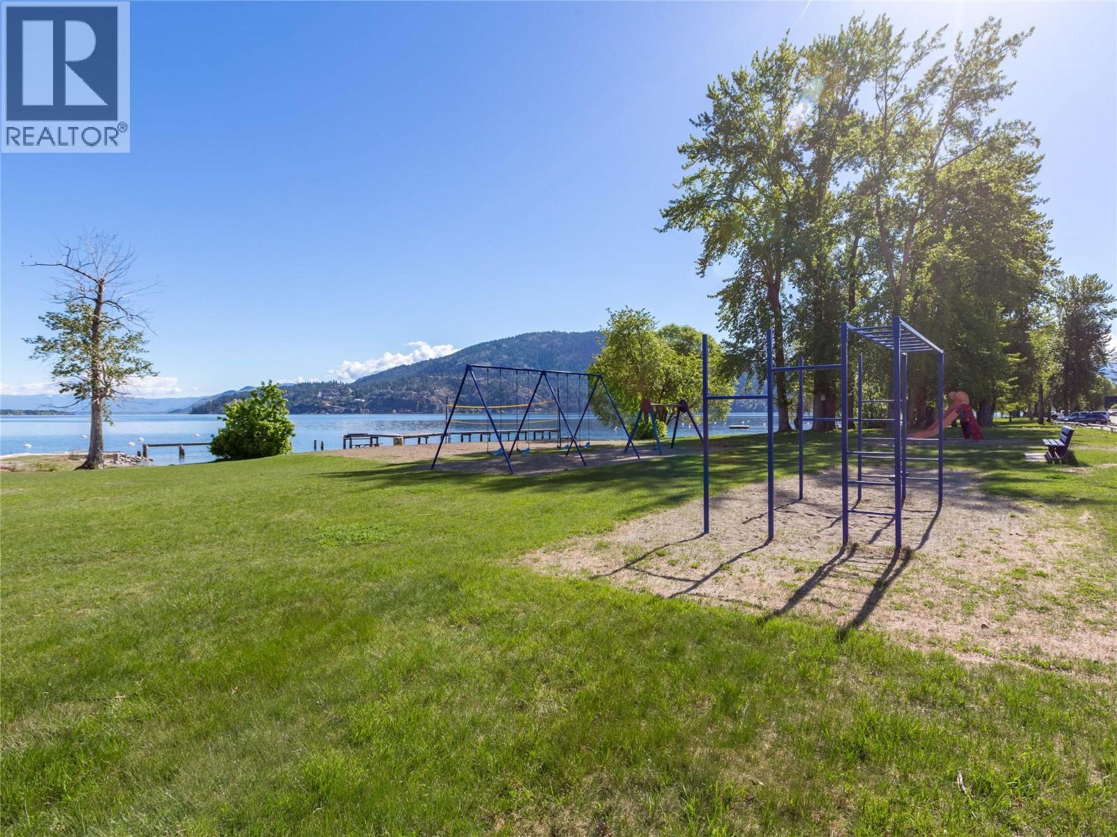  602 Nighthawk Avenue, Vernon