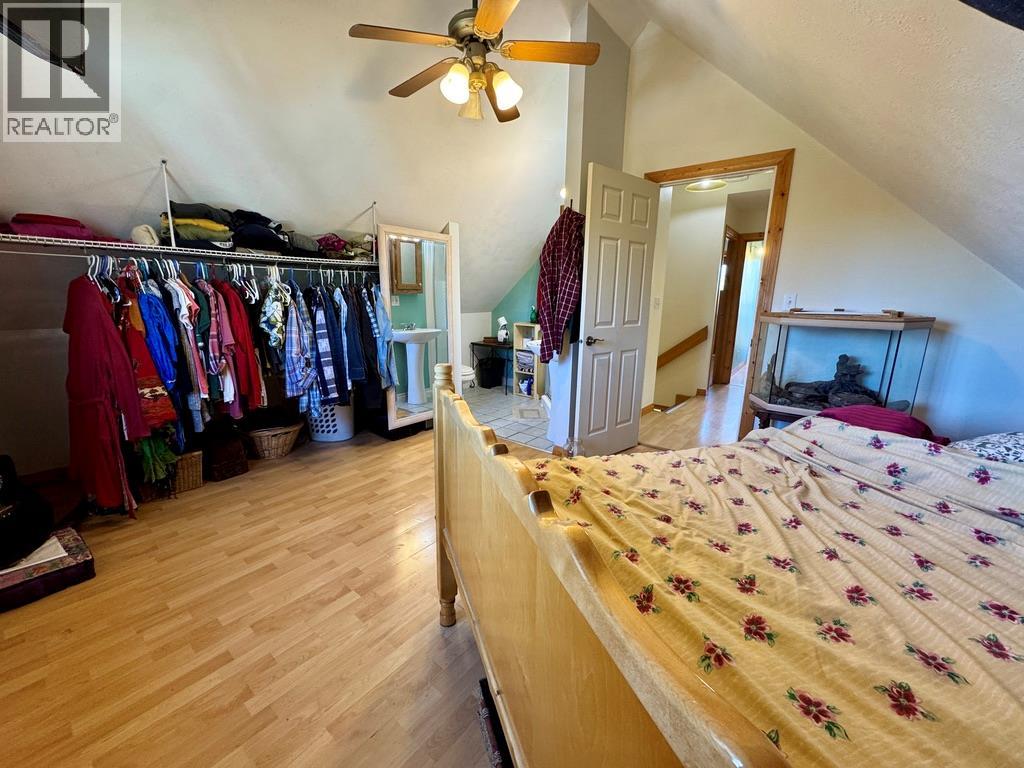 12705 Hwy 52 N, Dawson Creek