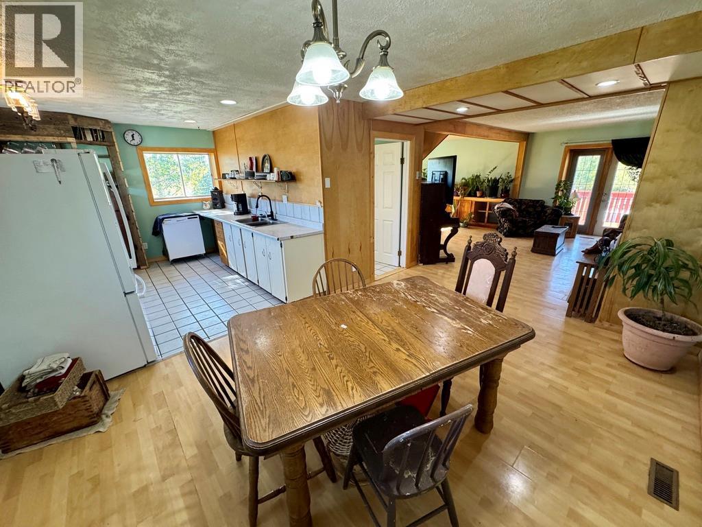 12705 Hwy 52 N, Dawson Creek