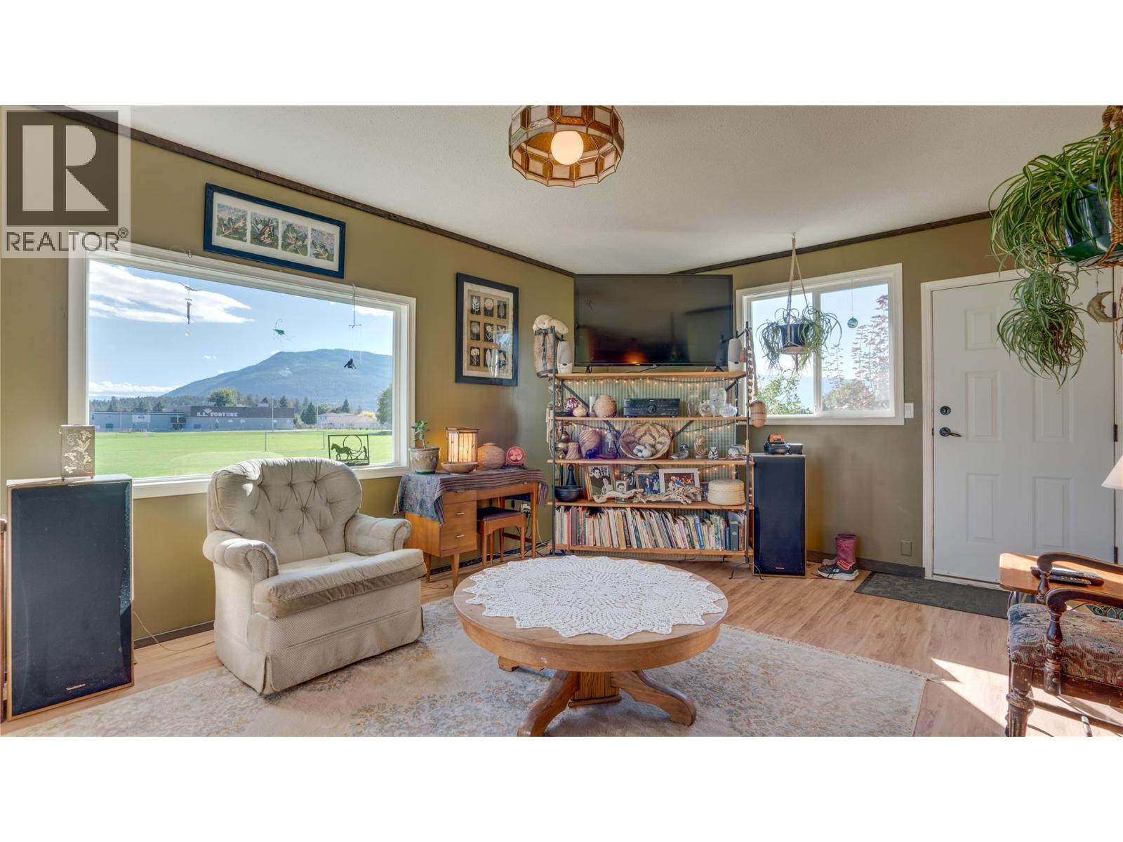 700 Bass Avenue, Enderby