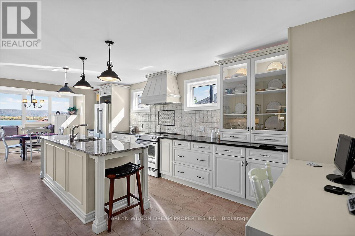 2998 BARLOW CRESCENT - 15