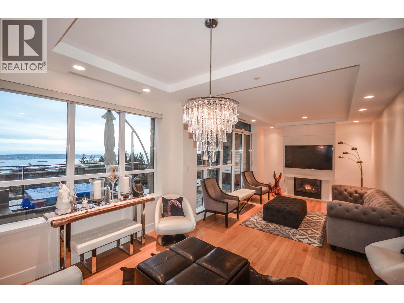 103 2235 TWIN CREEK PLACE, West Vancouver