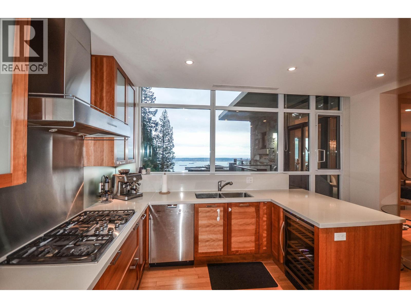 103 2235 TWIN CREEK PLACE, West Vancouver