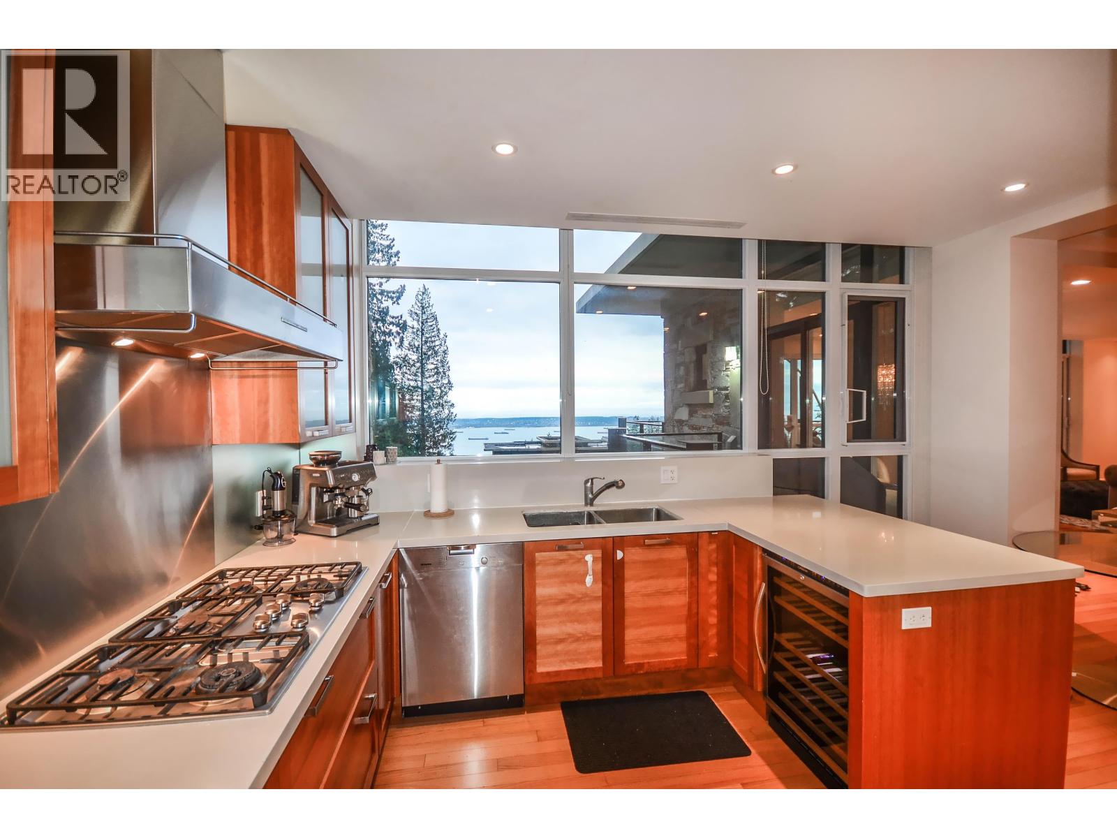103 2235 TWIN CREEK PLACE, West Vancouver