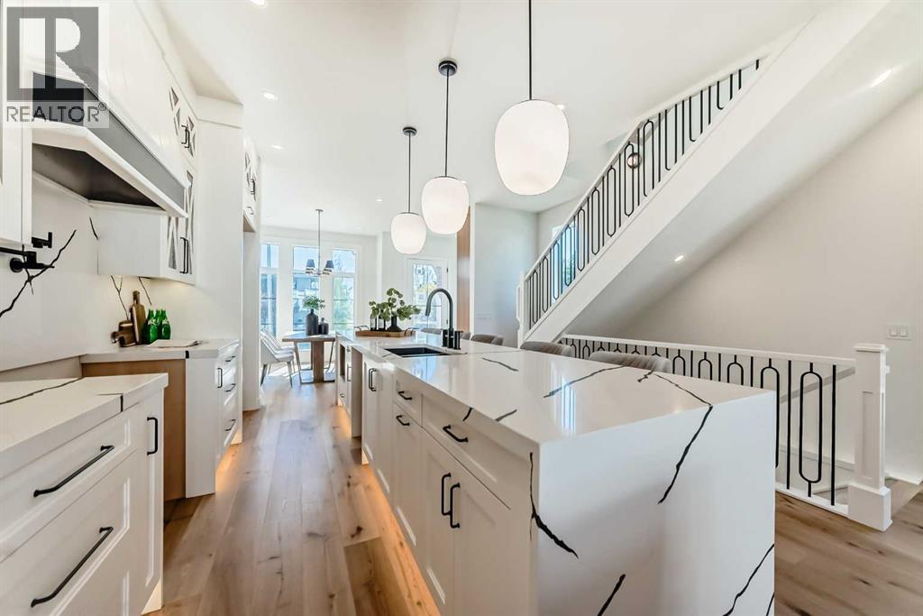 Single Family House for Sale in   Avenue SW Altadore Calgary 
