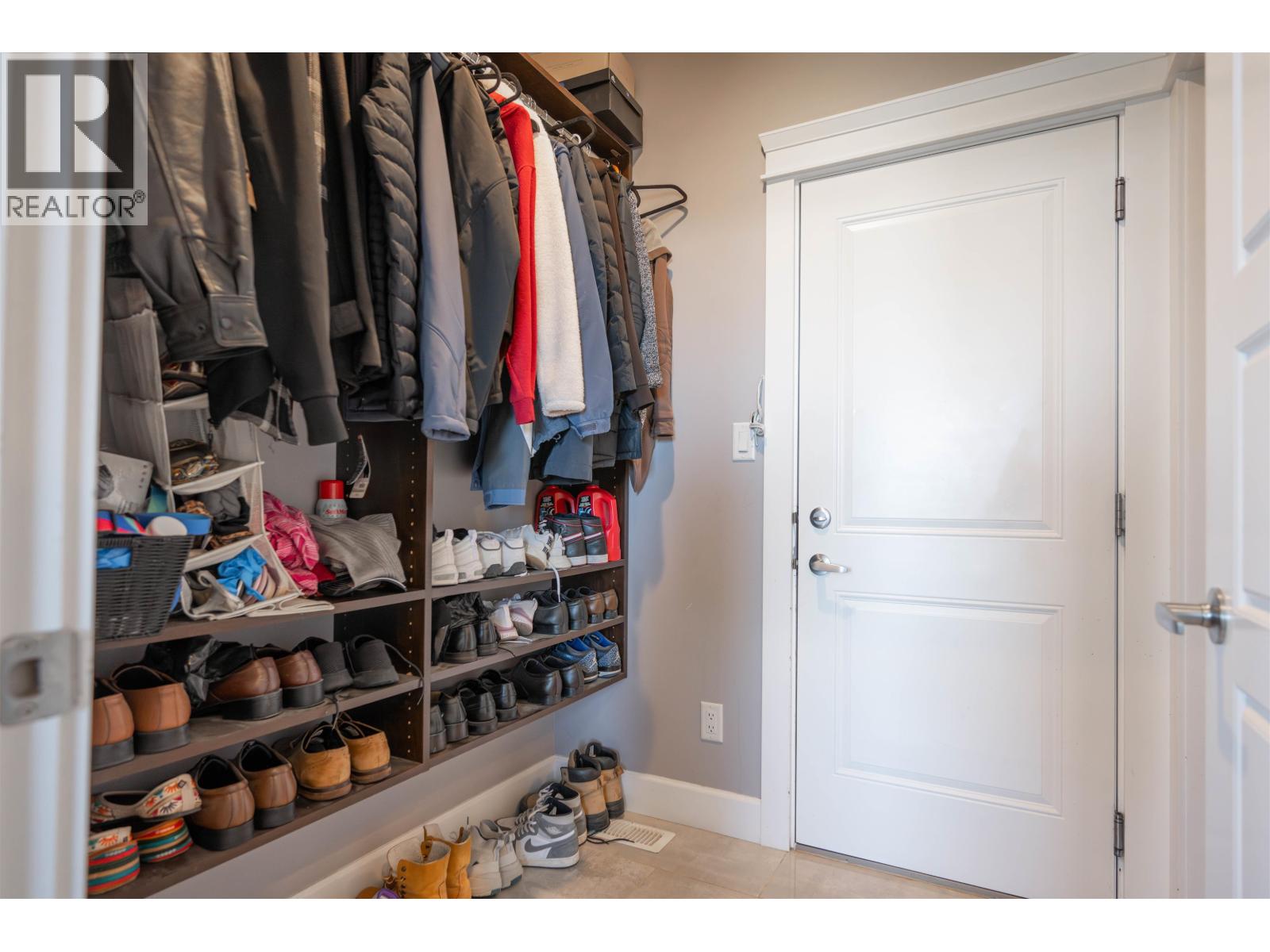 2482 GRAFTON PLACE, Prince George