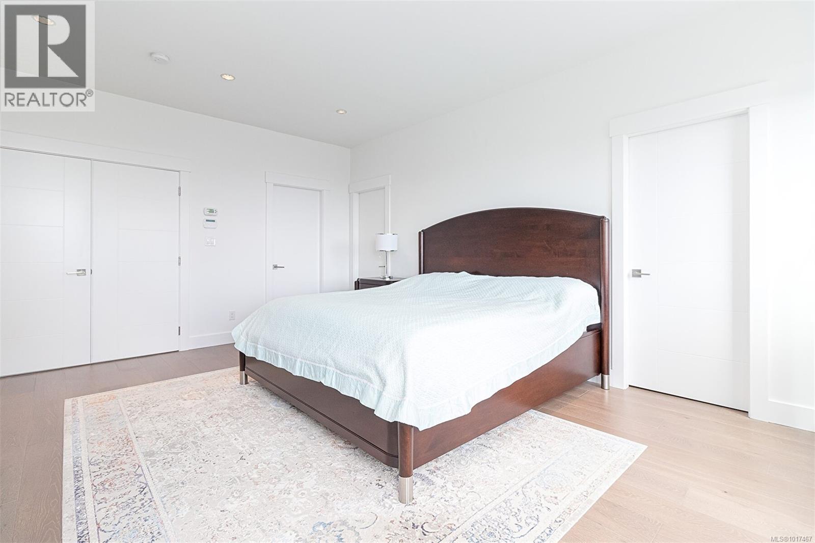  2267 Nicklaus Drive, Langford