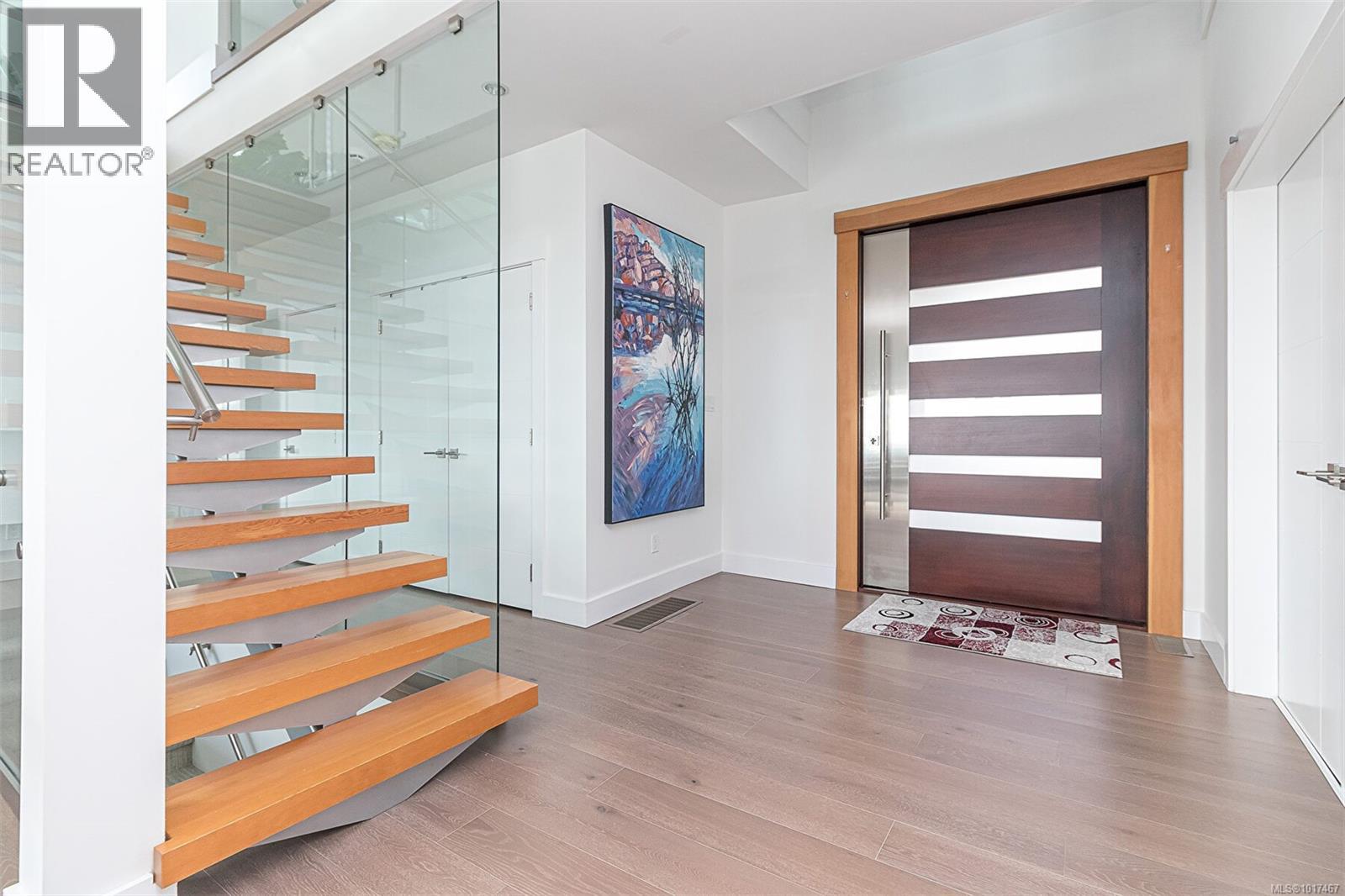  2267 Nicklaus Drive, Langford
