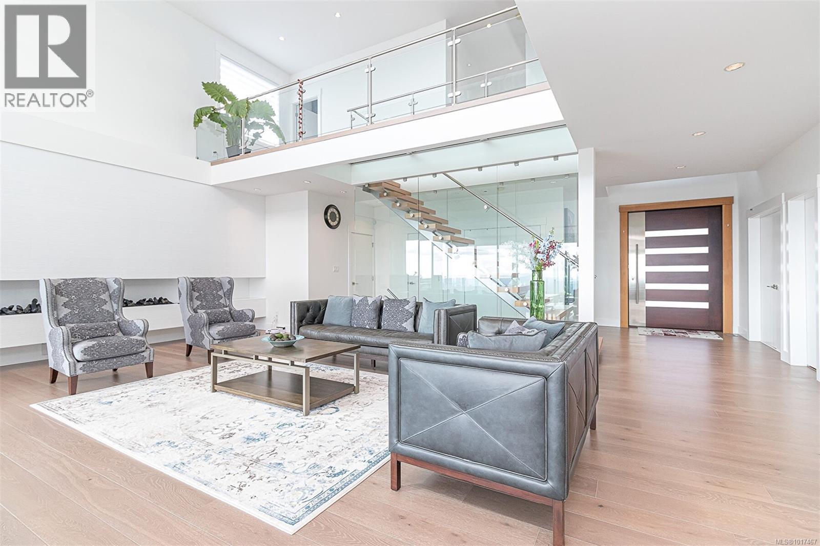  2267 Nicklaus Drive, Langford