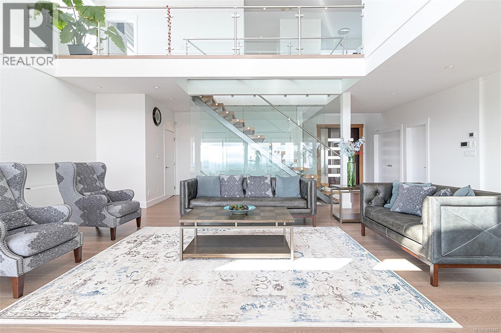  2267 Nicklaus Drive, Langford