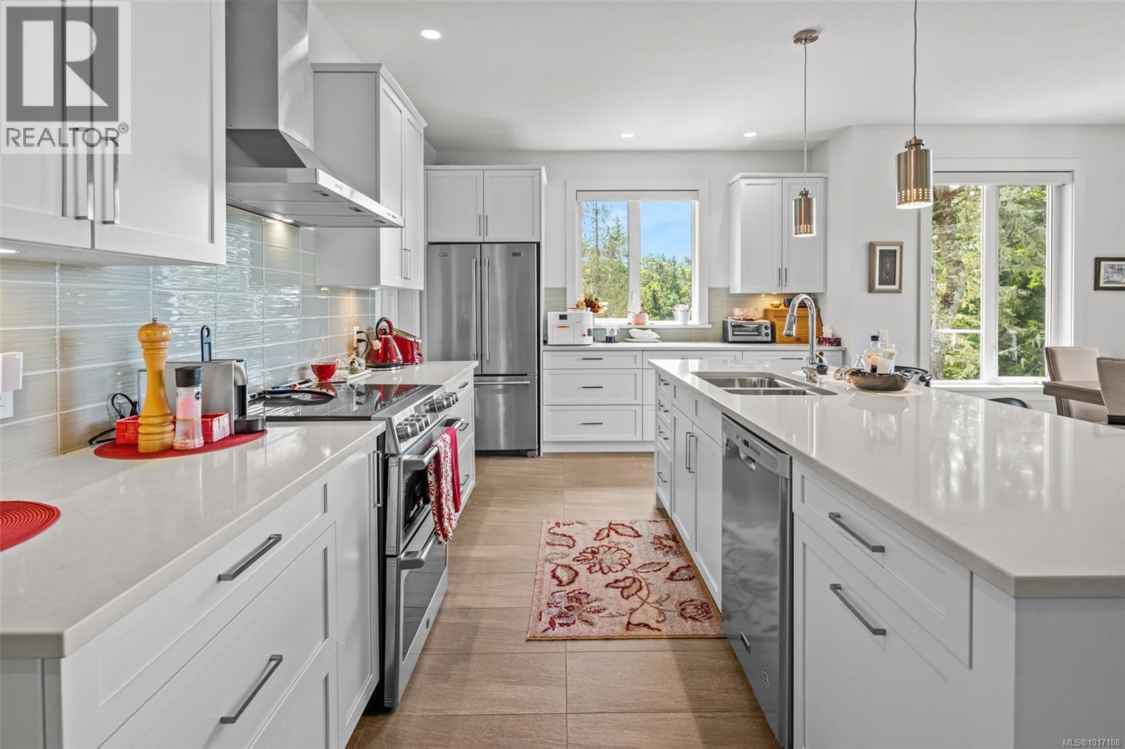  1210 Starlight Grove, Sooke