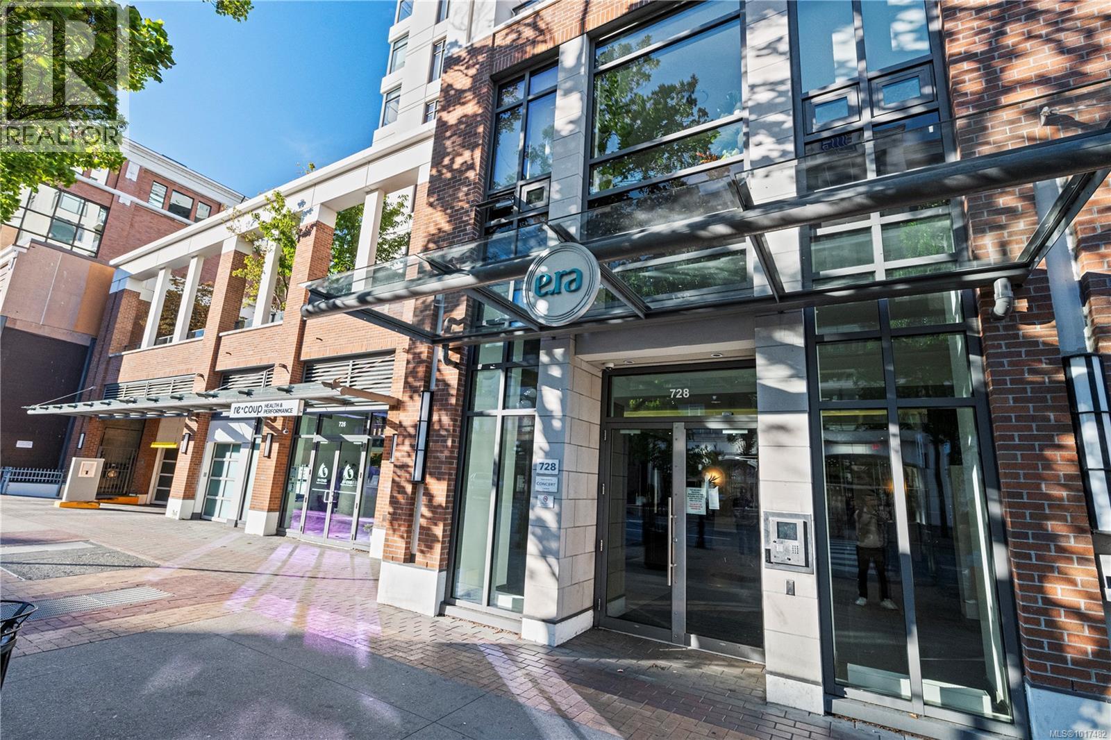 404 728 Yates Street, Victoria