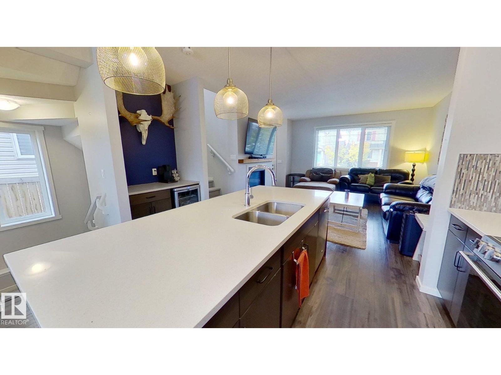 3456 CUTLER CR SW SW, Edmonton