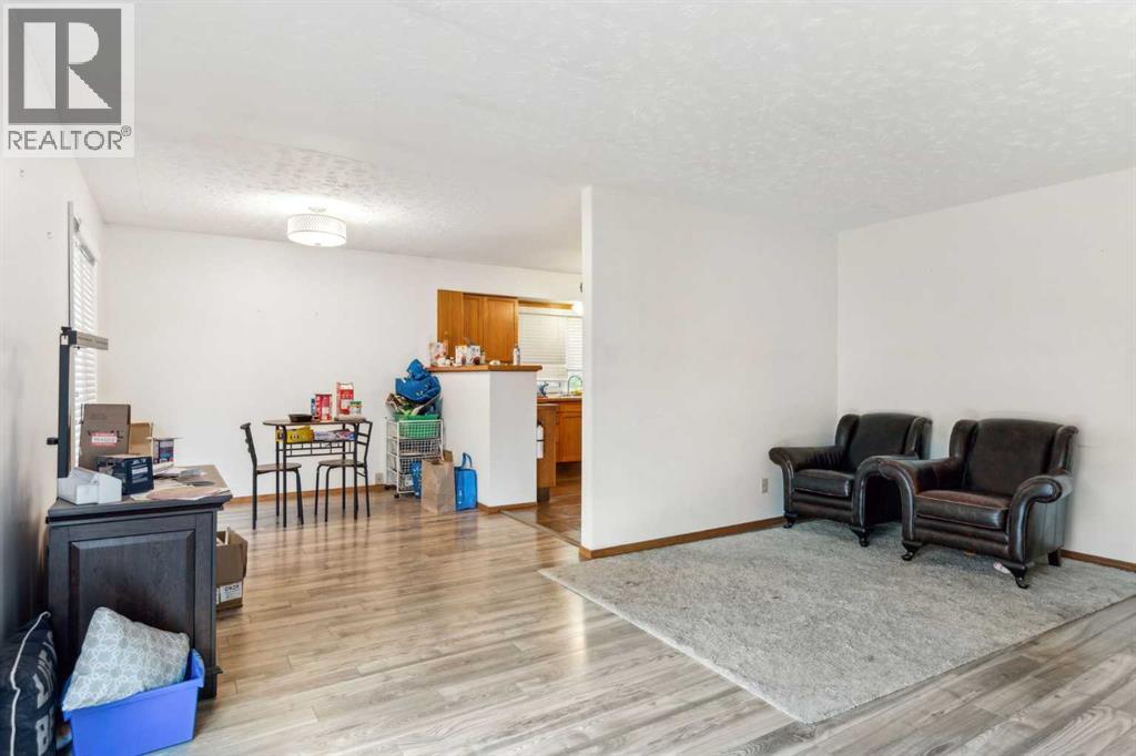 Single Family House Bungalow for Sale in   Avenue NE Winston Heights/Mountview Calgary 